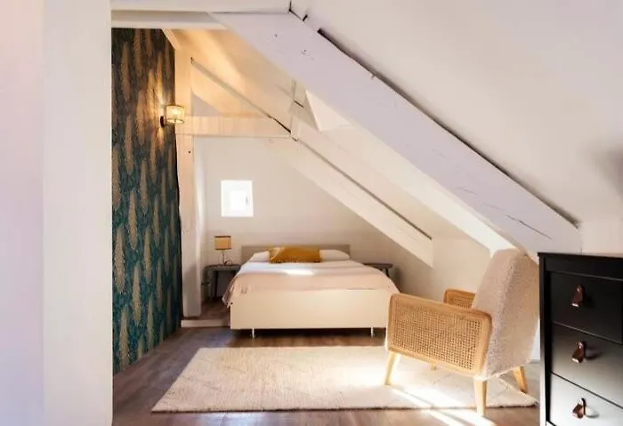 Au Coeur Du Vaugueux Apartment *